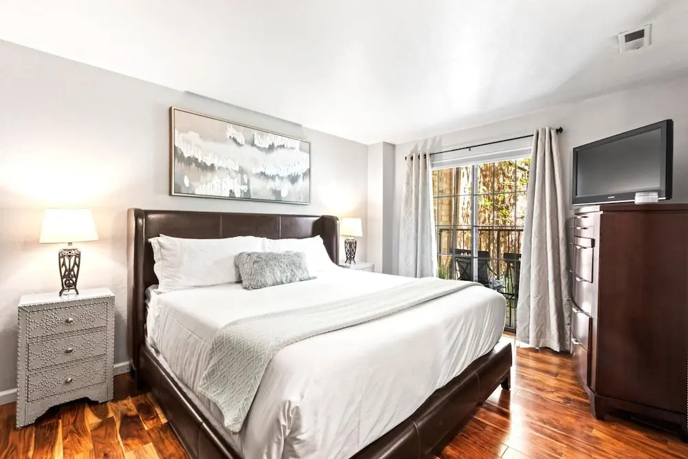 Copperbottom Inn by KBM