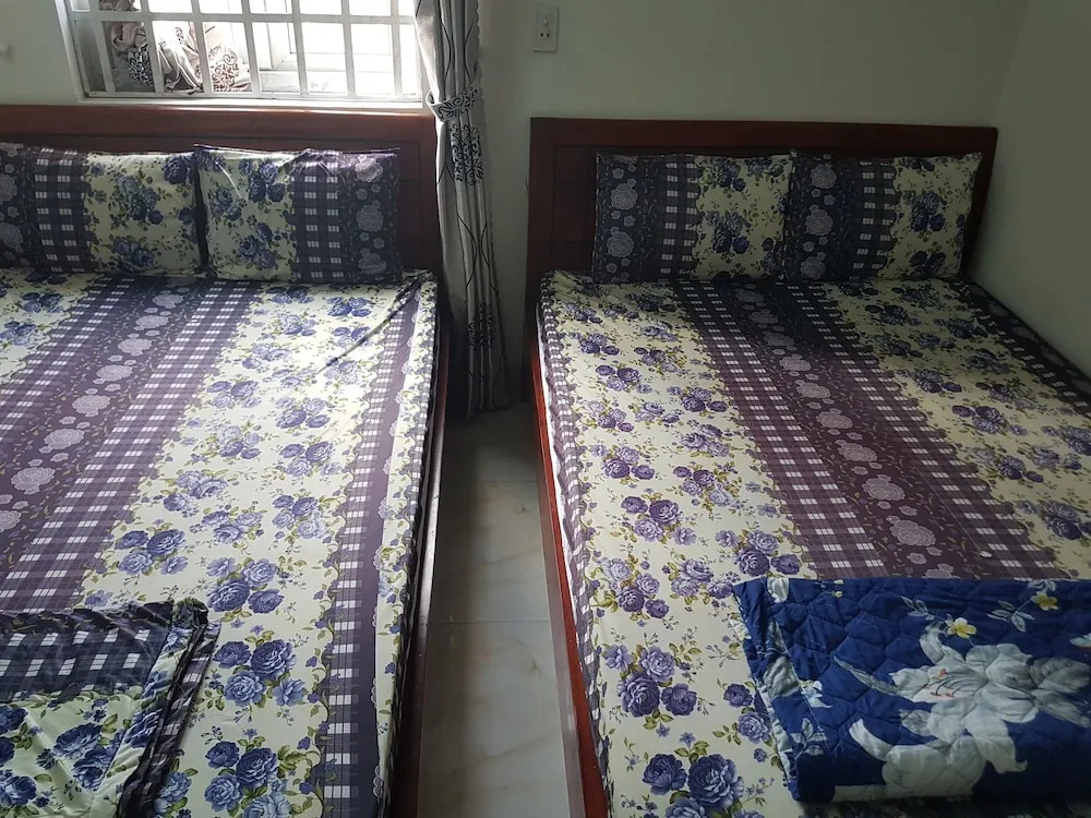 Yen Ngoc by OYO Rooms
