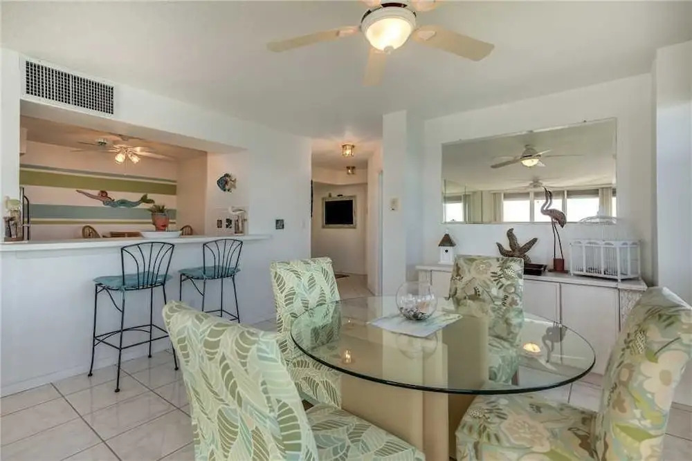 Bahia Vista 17881 - Two Bedroom Condo
