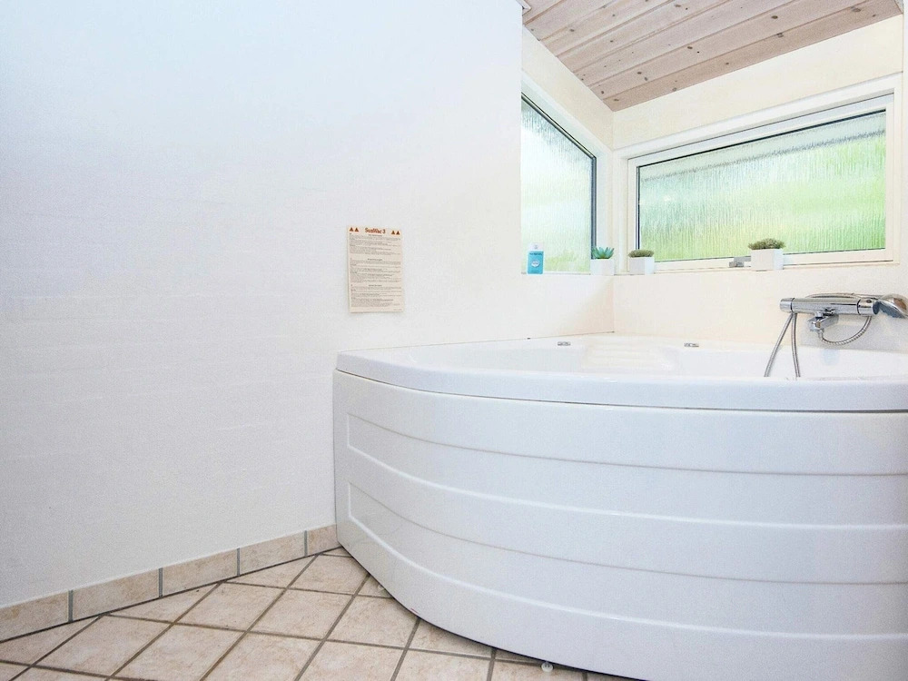 5 star holiday home in Grenaa