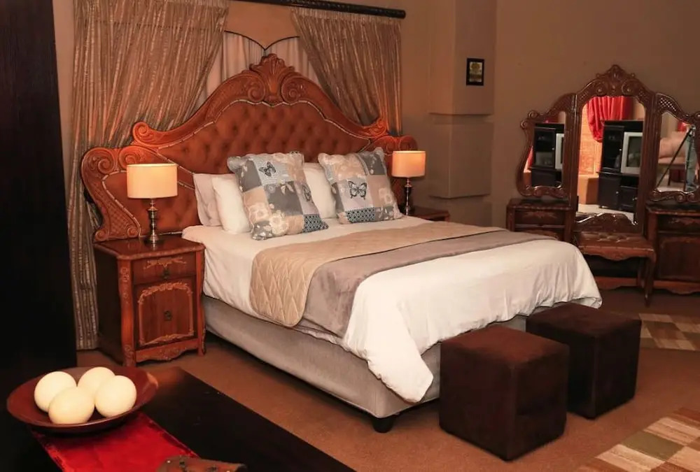 Big "5" Guesthouse