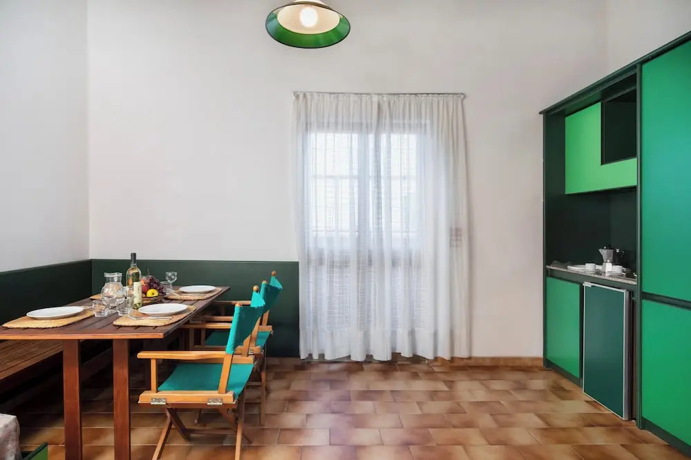 Ecovillage with swimming-pool surrounded by greenery, apartments with air conditioning and outdoor private area
