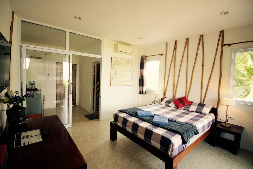 Sairee View Resort