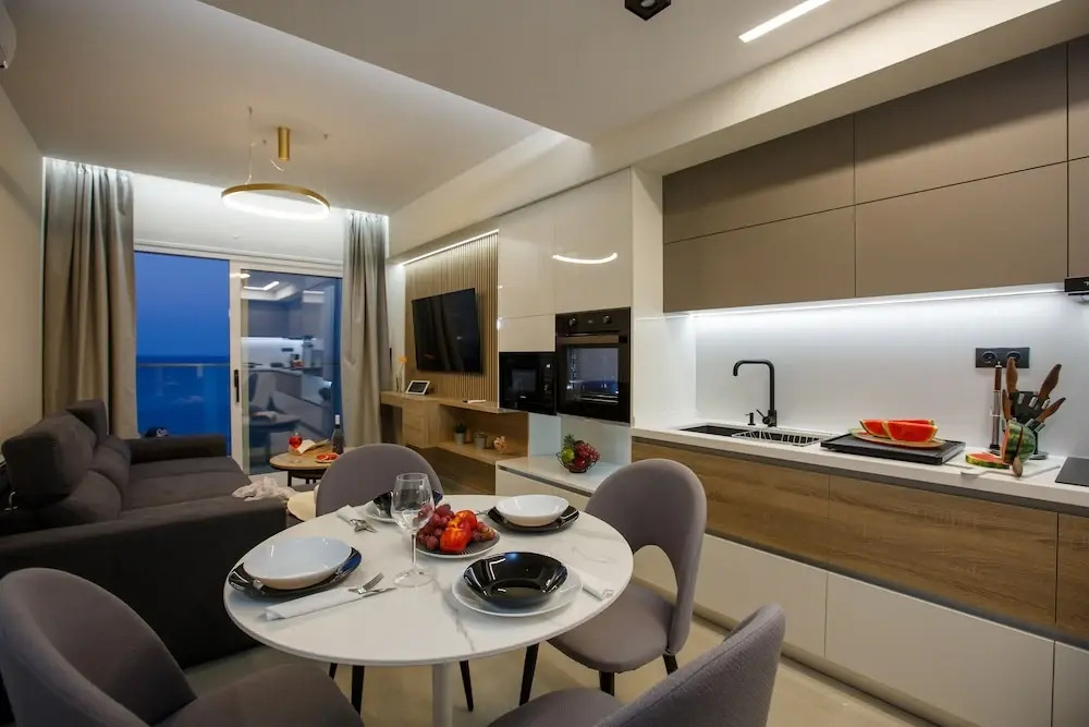Hersonissos Beach Front Suites