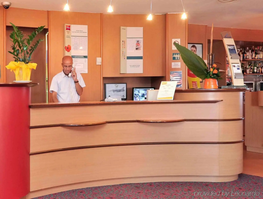 ibis Orange Sud