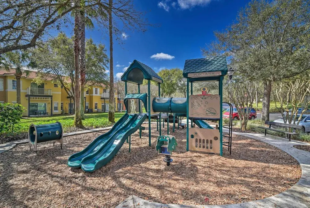 Retreat w/ Pool: 25 Mi to Disney