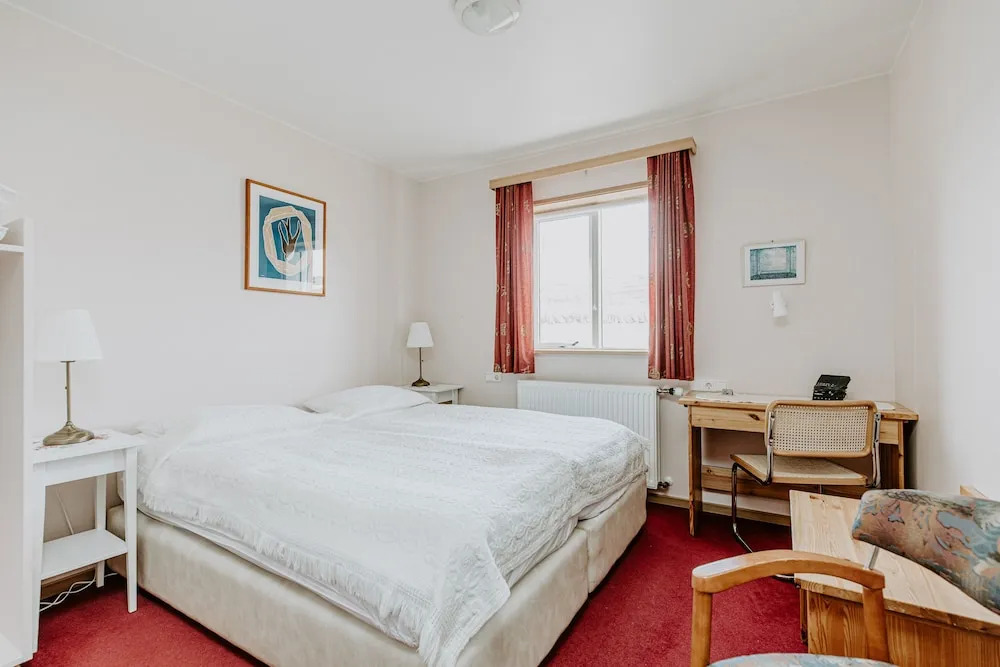 Narfastadir Guesthouse
