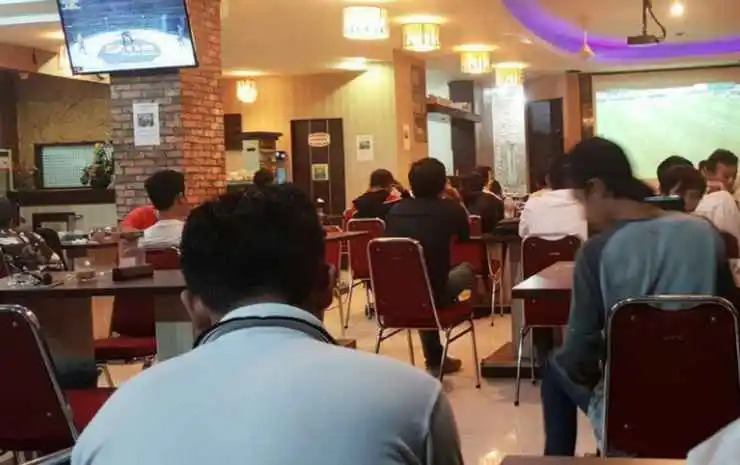 RedDoorz at Lucky Inn Panakukkang Makassar