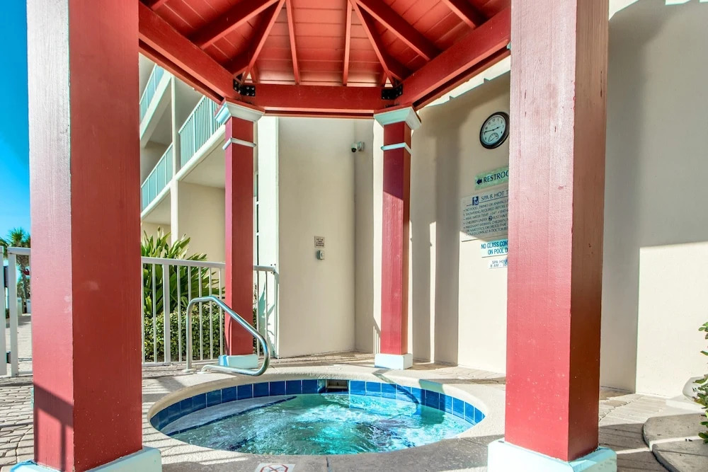 Majestic Beach Towers 2-1206