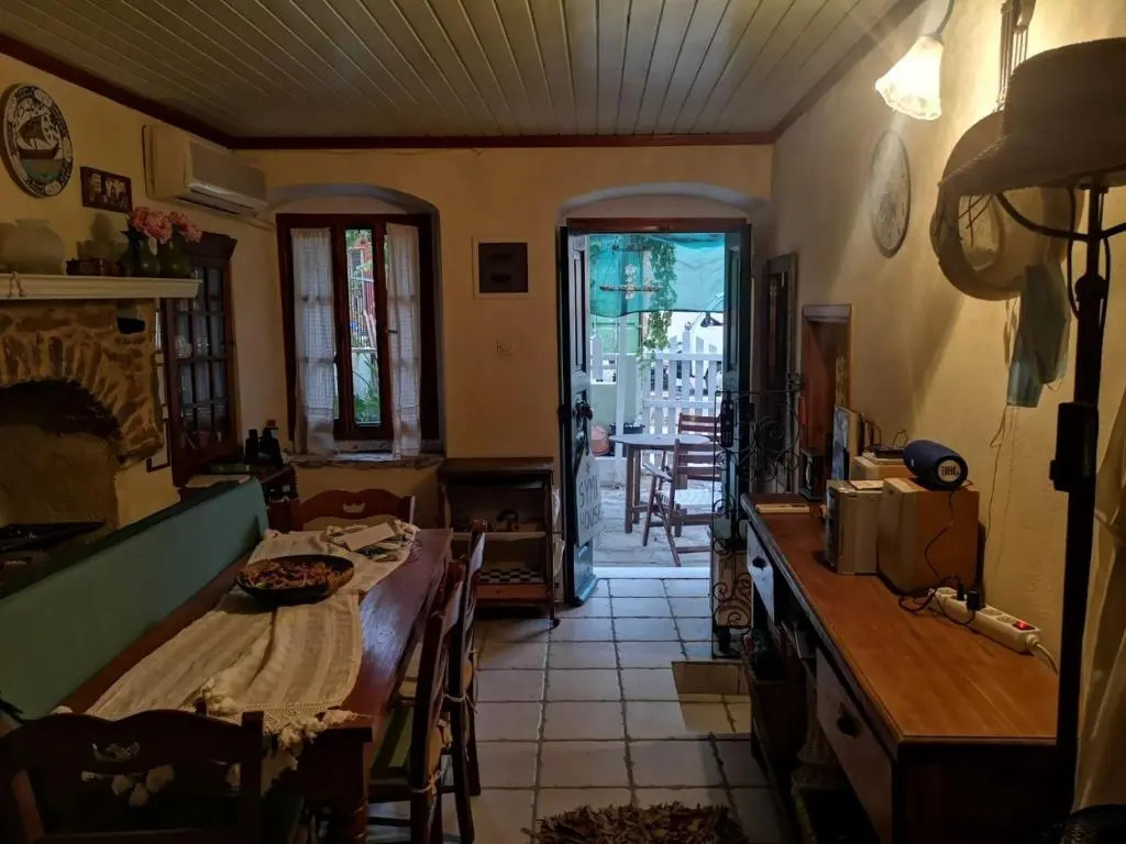 Symi George House