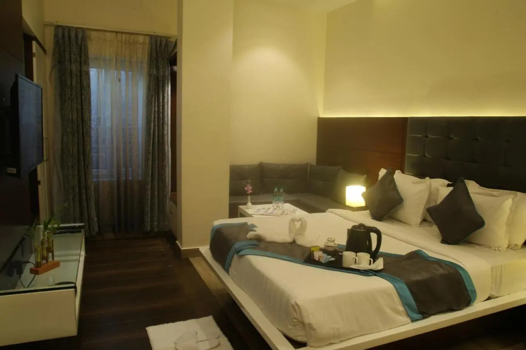 PARK SIGNATURE HOTELS - Royal Benza