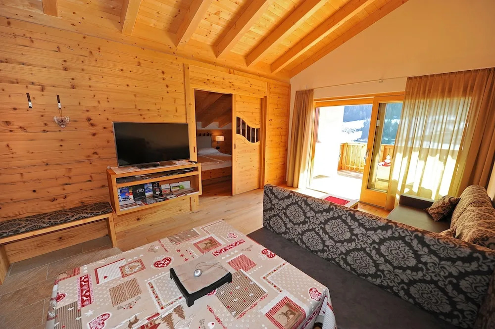 Apartment 4 Holiday - Cesa Hapeli