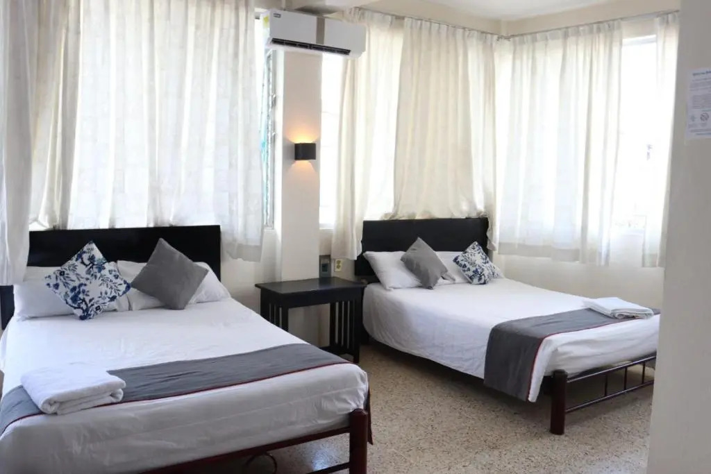 Hotel Las Brisas