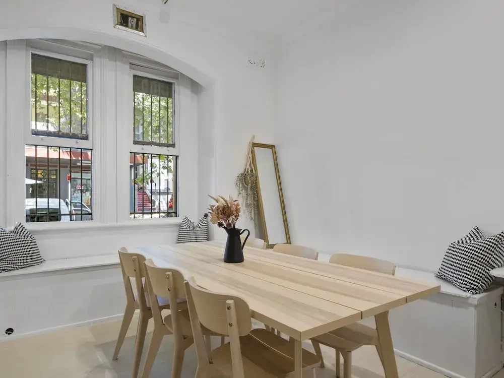 Potts Point Budget Stay - Near Kings Cross Station - Self Check-in