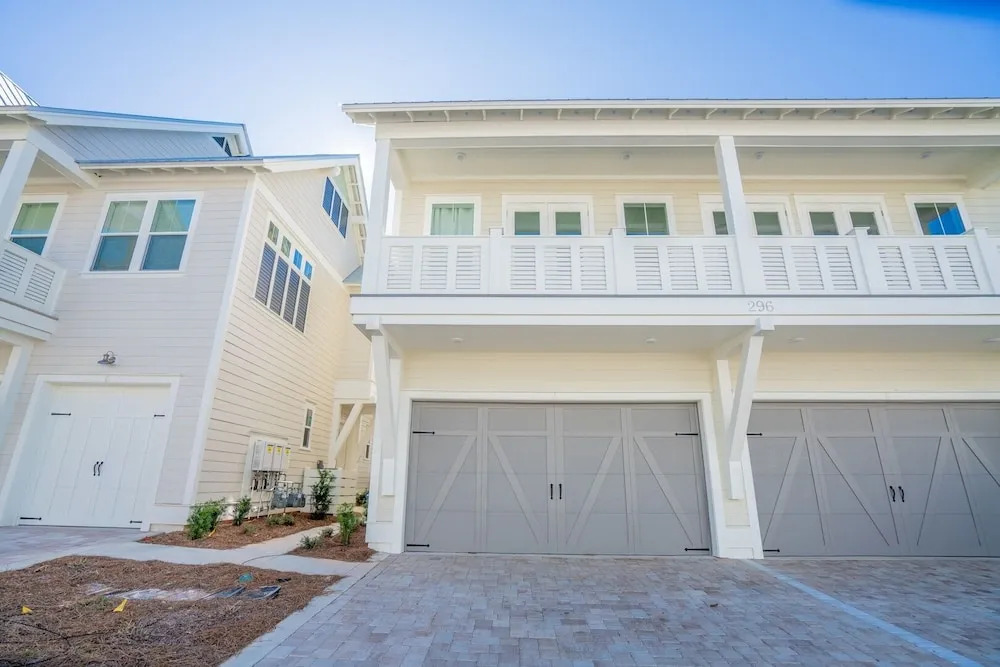 Absolutely Paradise Ii 3 Bedroom Townhouse by RedAwning
