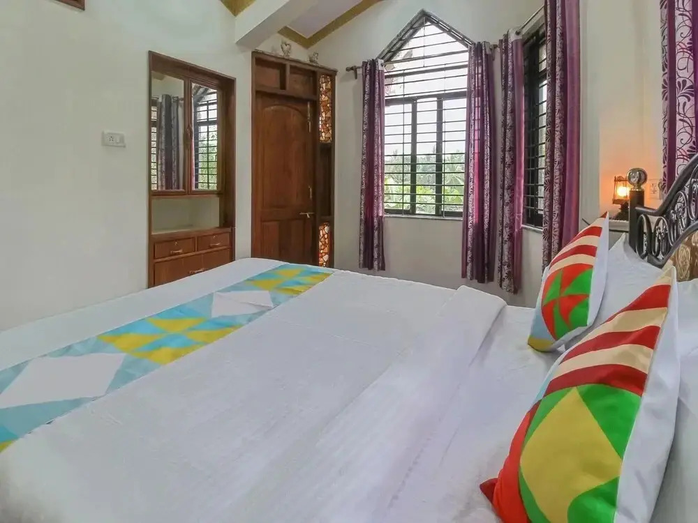 OYO 17269 Home Colorful 2BHK Nuvem