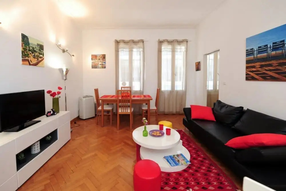 Savoy Palace - Five Stars Holiday House