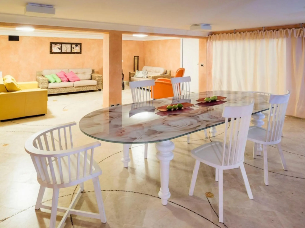 Luxurious villa with pool and wellness area at 2 km from the beach-VILLA DEL DRAGO