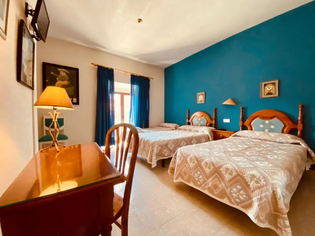 Hostal Restaurante Leon