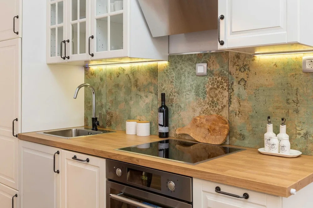 Luxury apartment Toni with patio in the heart of Split