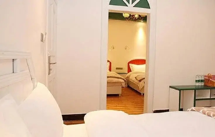 Mango Theme Hotel