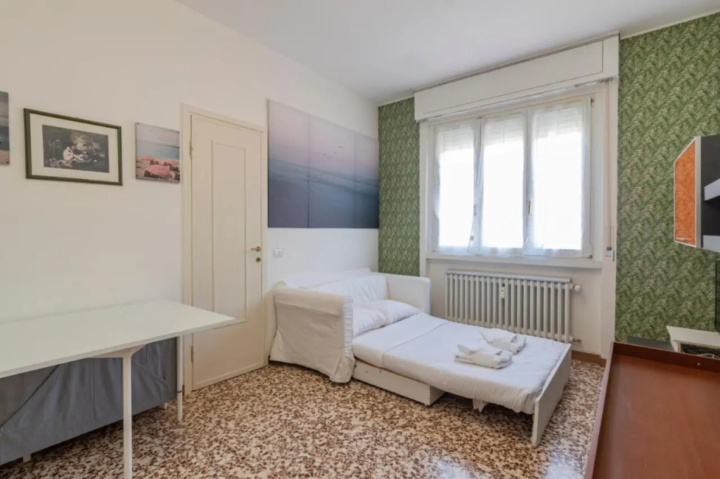 Bordighera Studio - Vicino Iulm / Naba - Wifi A.C. (Adults Only)