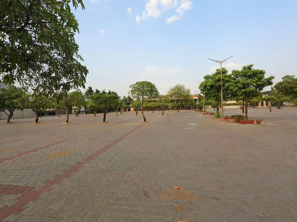 OYO 38400 Gaurav Garden
