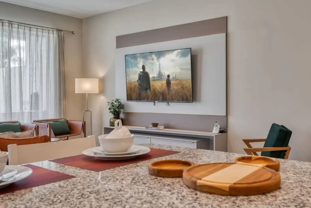 Luxury 5 Bedroom Home for 12 Guests