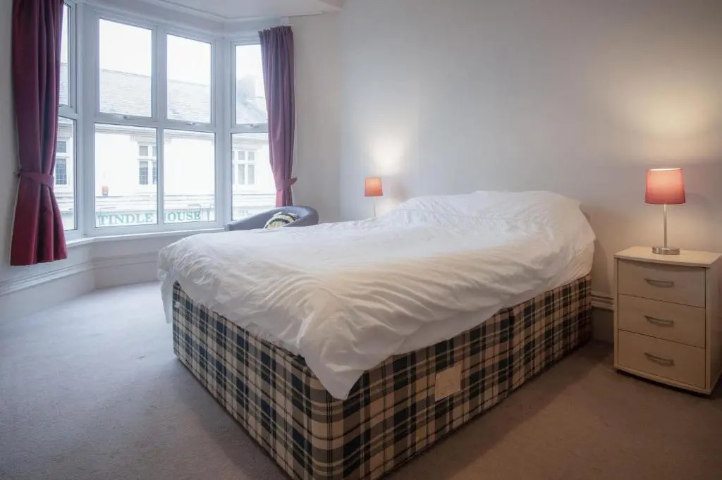 Connaught House - 2 Bedroom Apartment - Tenby