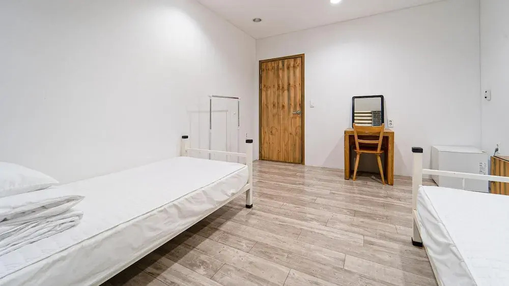 Seogwipo Nupbillehouse