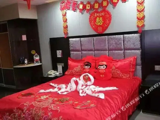 Zhongren Hotel