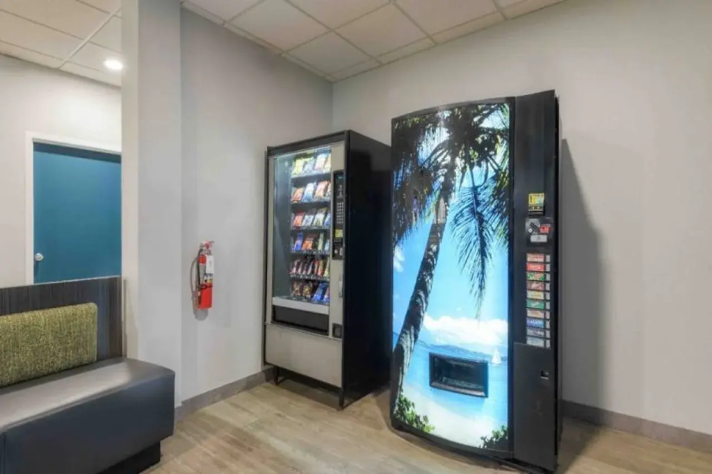 Motel 6-Spring Hill, FL - Weeki Wachee