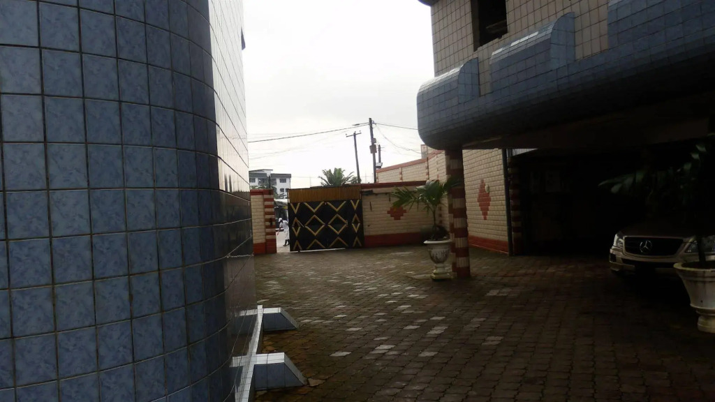 Afrique Hotel Douala Airport