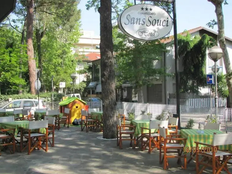 Hotel Sans Souci