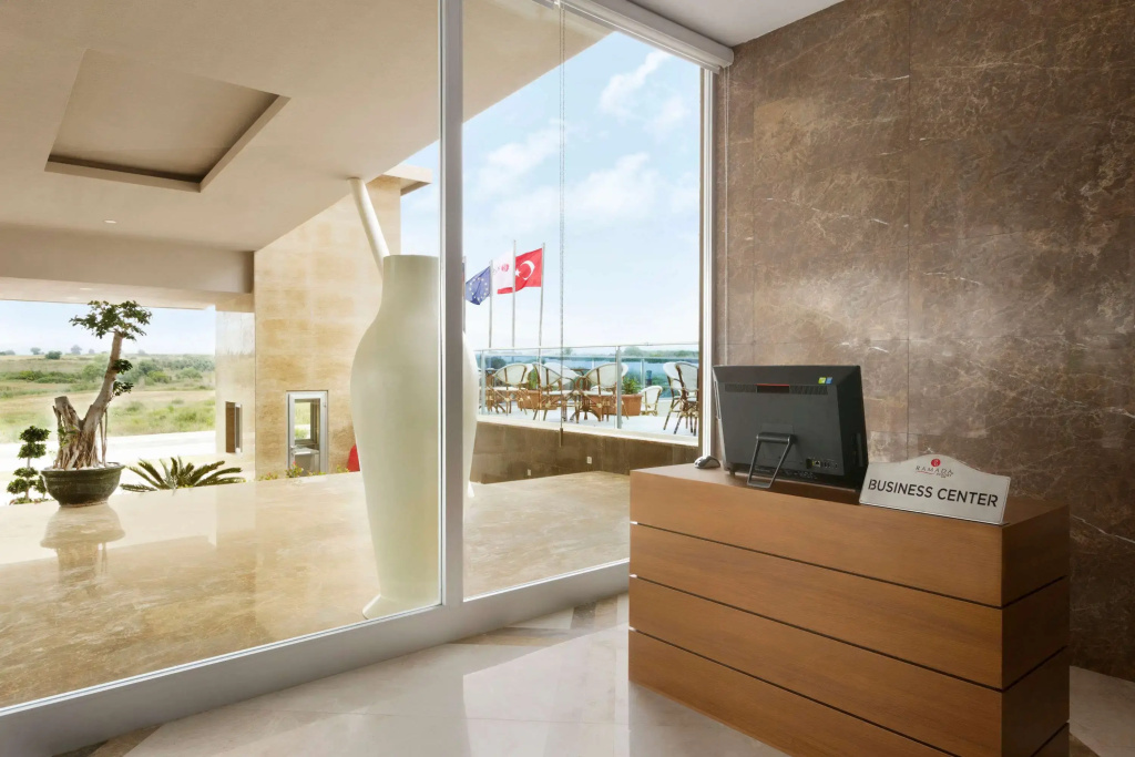 Ramada Resort Side