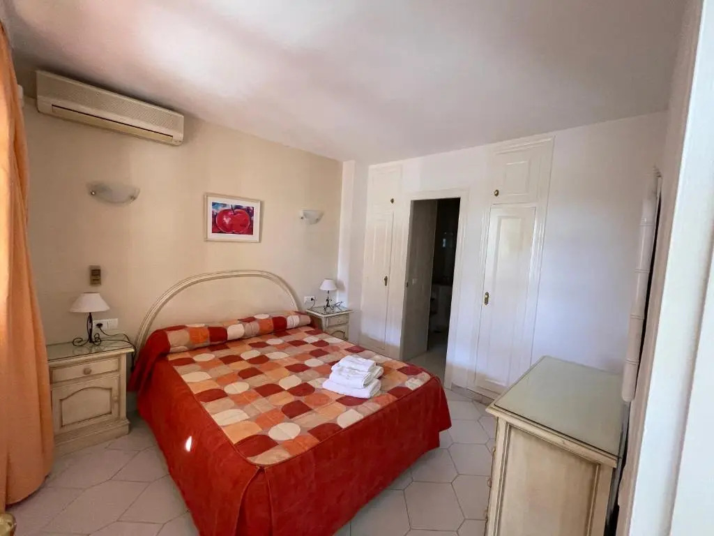 Apartamentos El Toro