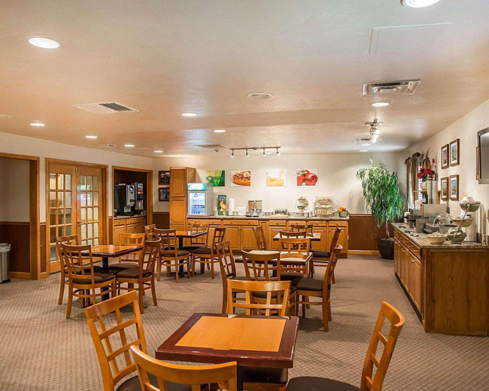 Days Inn - Forest Park Oh