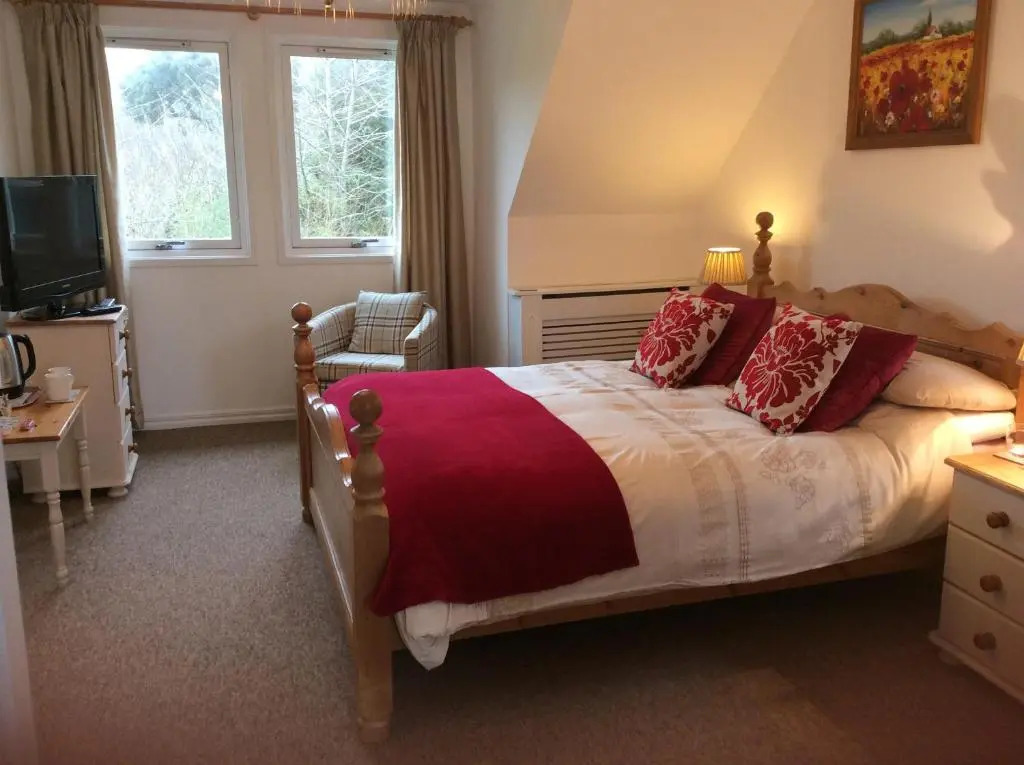 Old Ningwood Station Bed & Breakfast, Ningwood, Isle of Wight PO41 0TG