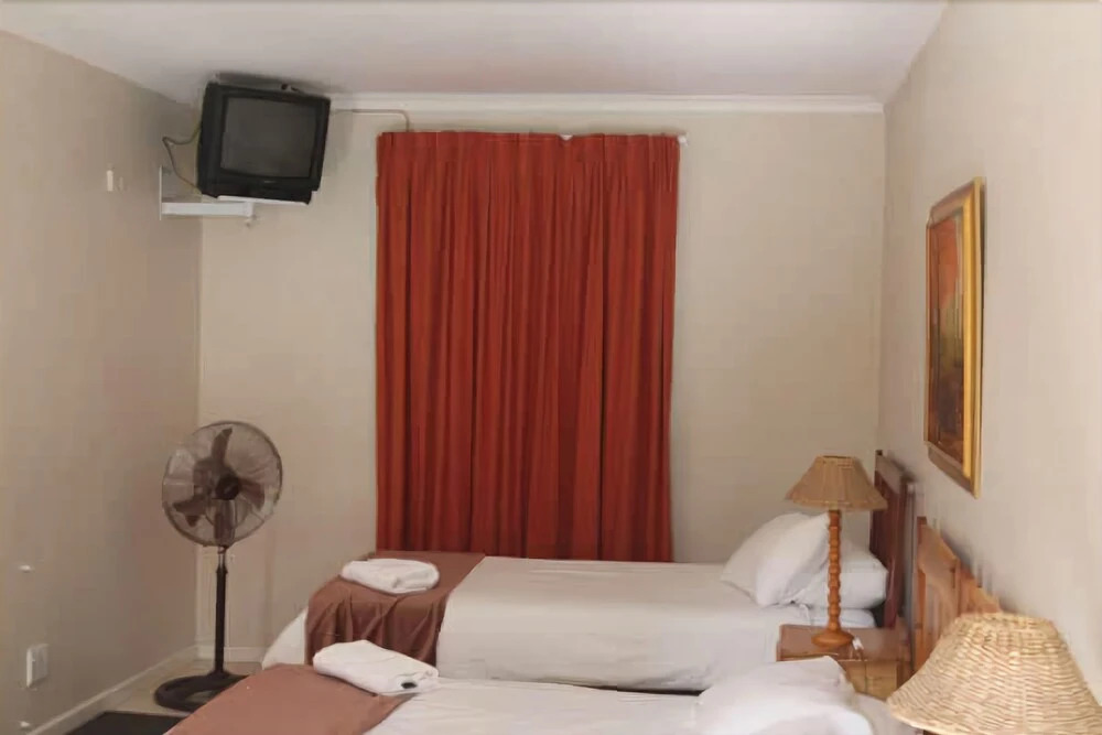 Hillcrest Manor Guesthouse