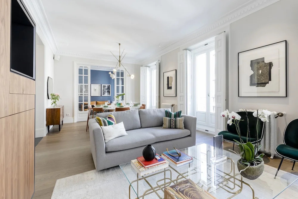 Justicia Apartment II