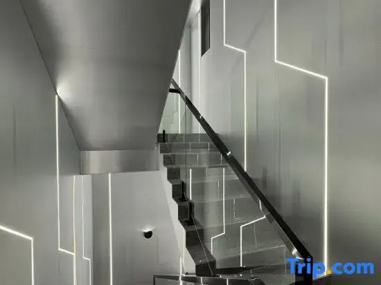 Silver Win E-Sports Hotel
