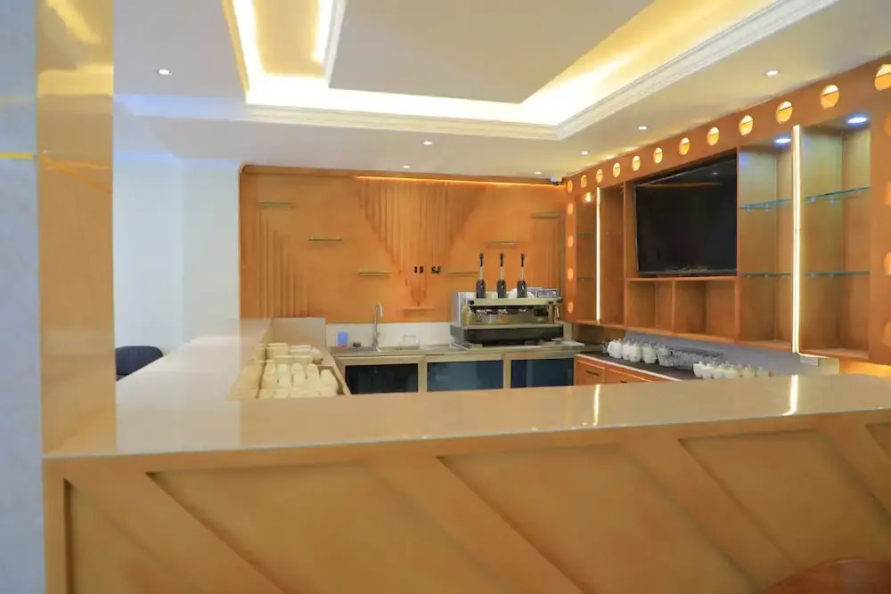 Libanos Hotel