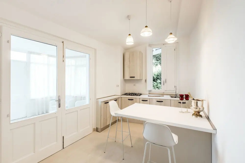 SECRET GARDEN - Suites & Apartments