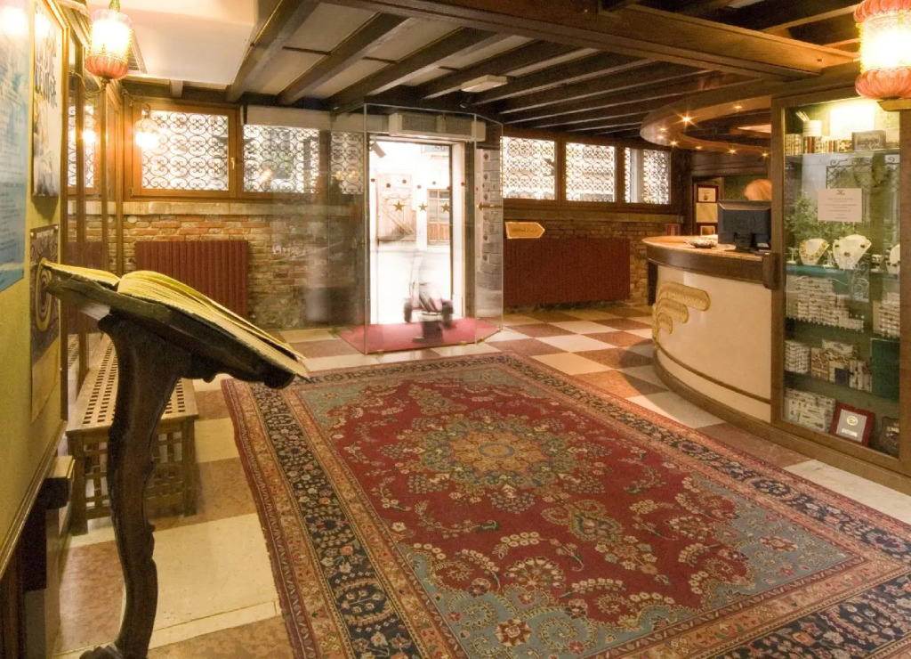 Hotel La Fenice et Des Artistes