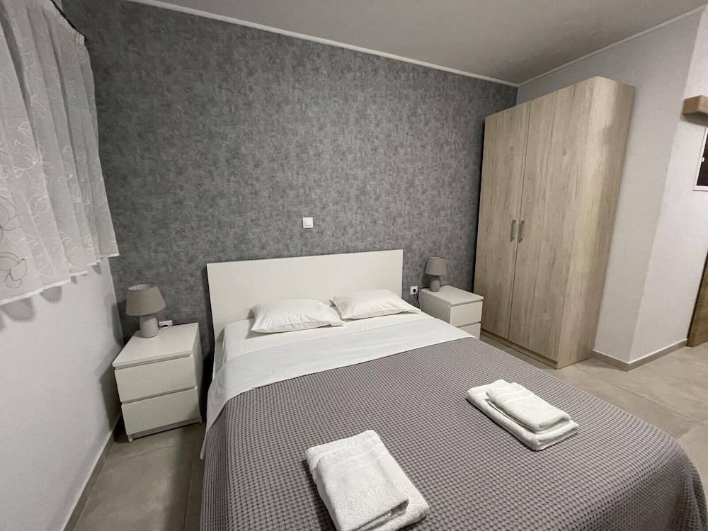 AVR Airport Deluxe Suites 6 AIRPORT FREE SHUTLE
