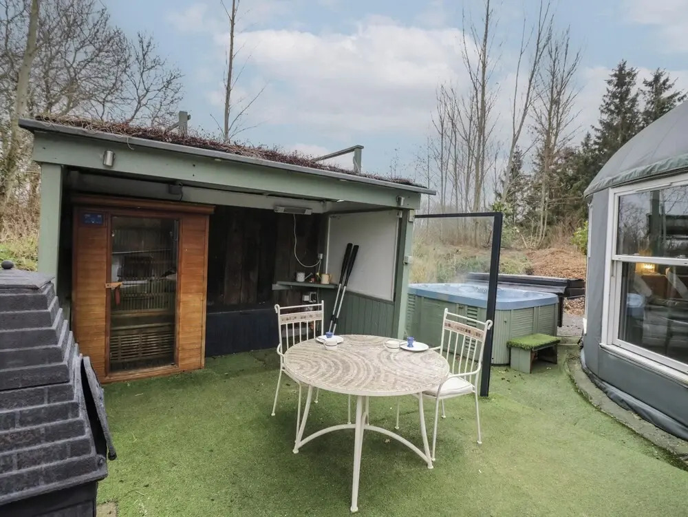 Lakeview Yurt