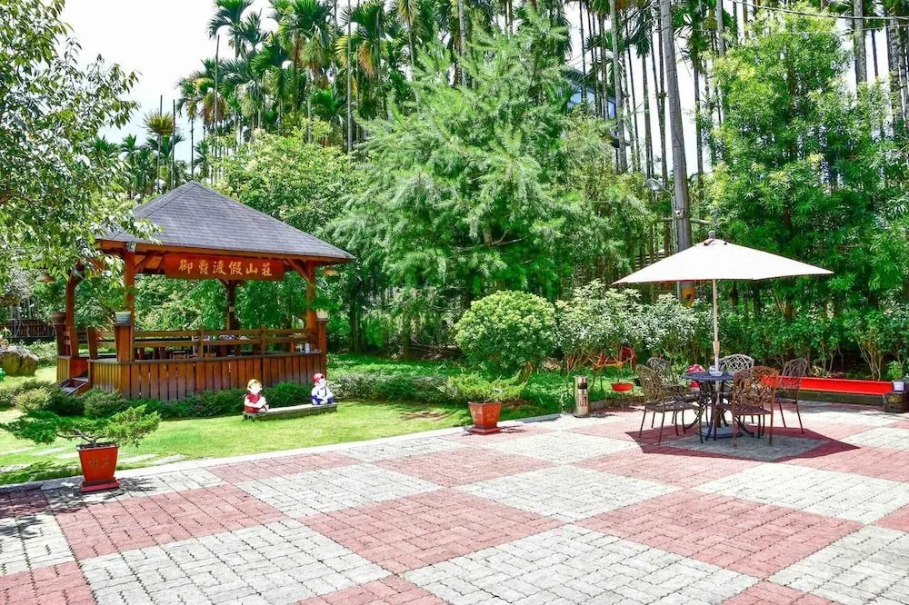 Yujue Holiday Villa