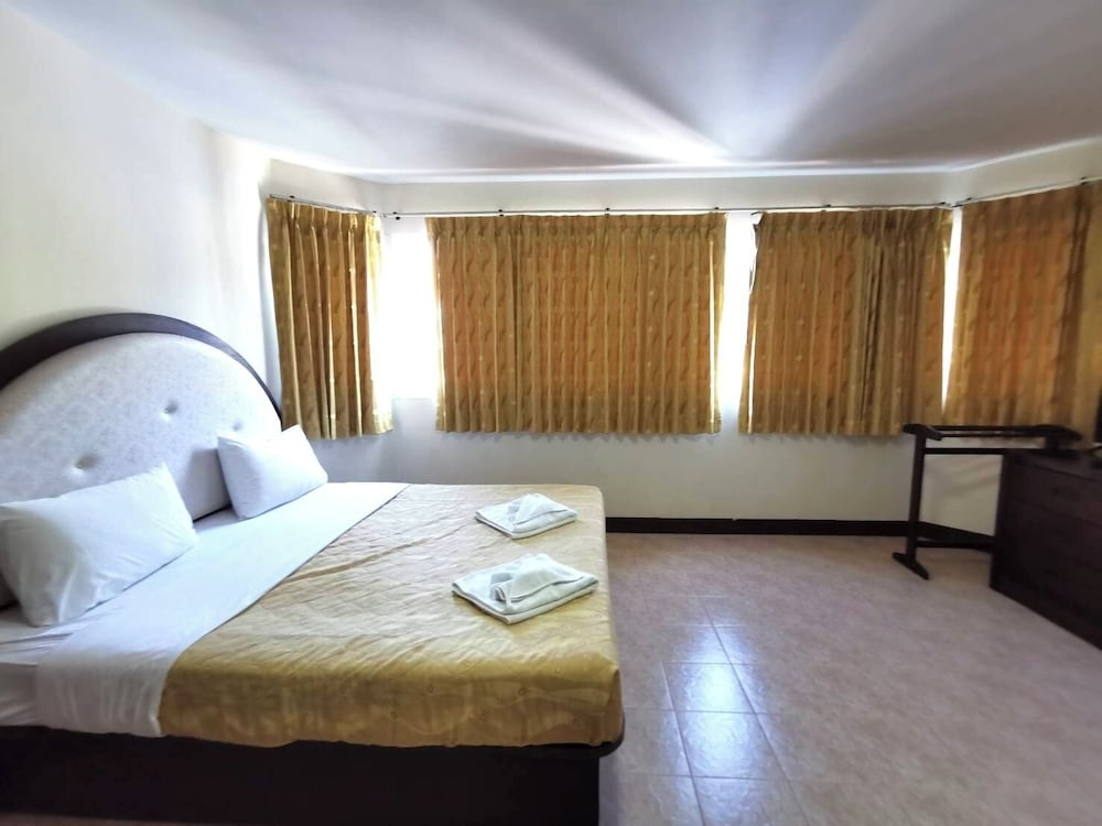 M&N Guesthouse Kata