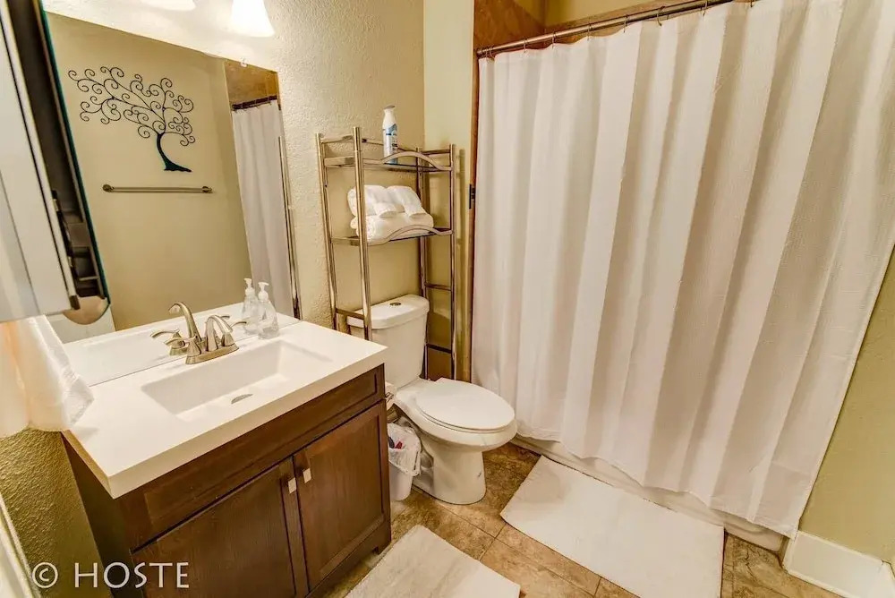 2BR Old Colorado City Retreat With Mtn View