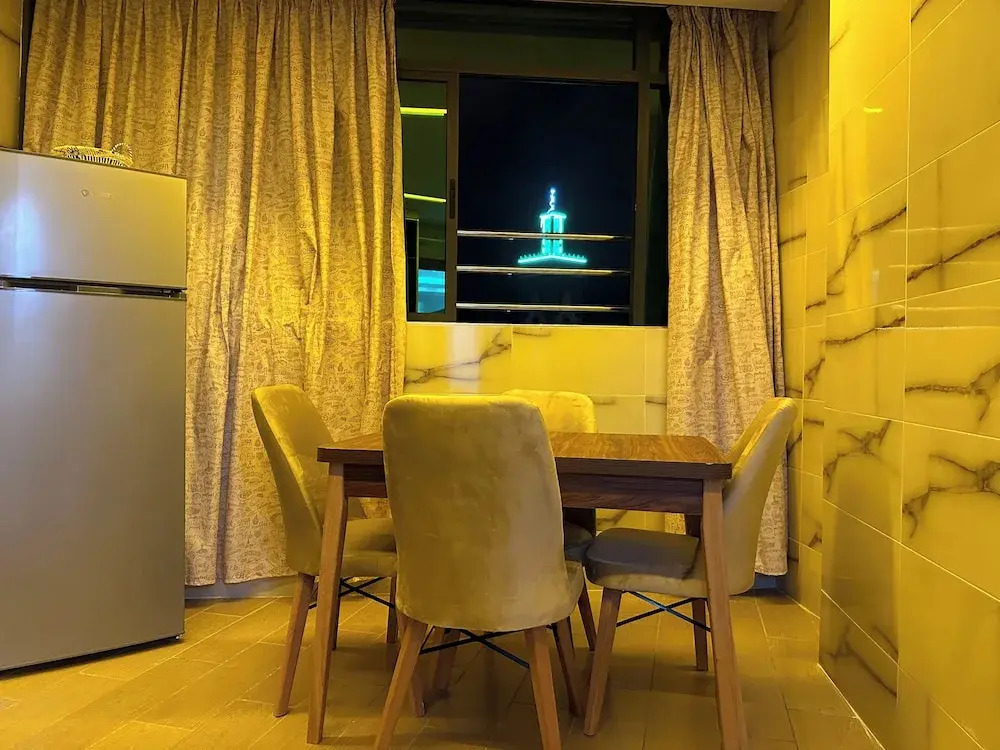VELUXA - LUXURY HOLIDAY HOMES - Centric flat